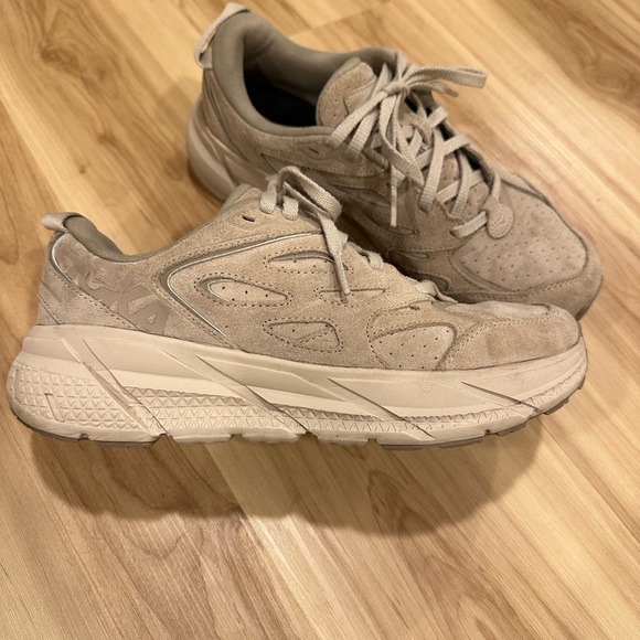 Hoka Clifton L Suede Sneakers, women’s size 8.5, color: shifting sand/dune - Picture 4 of 10